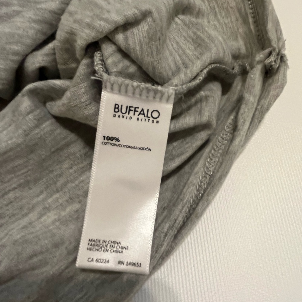 David bitton buffalo T Shirt Size Small - Picture 5 of 6